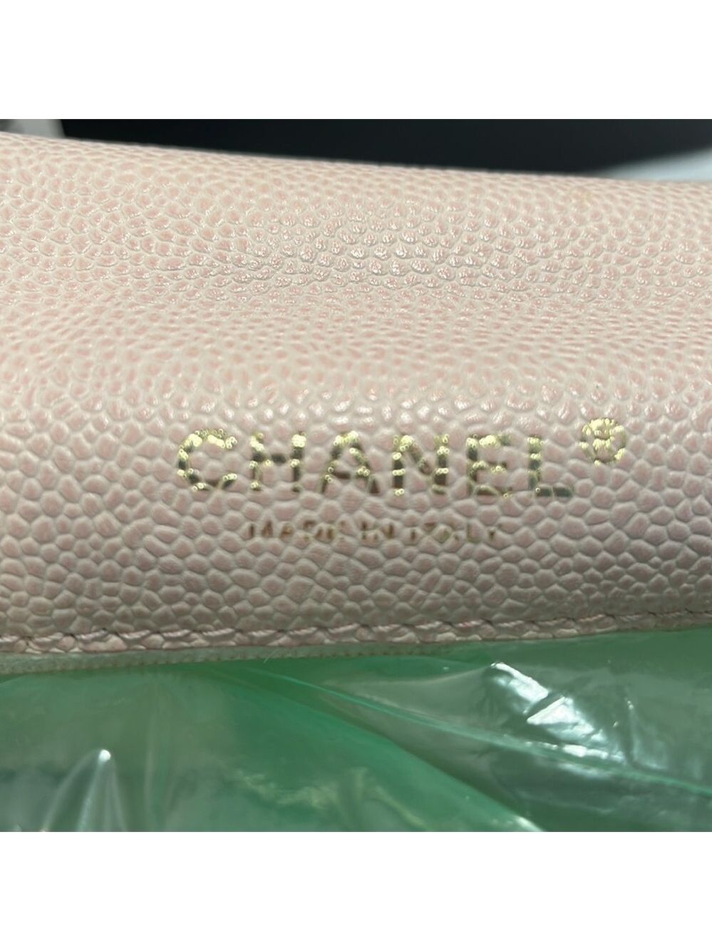 Chanel Caviar Shoulder bag - Picture 10 of 16